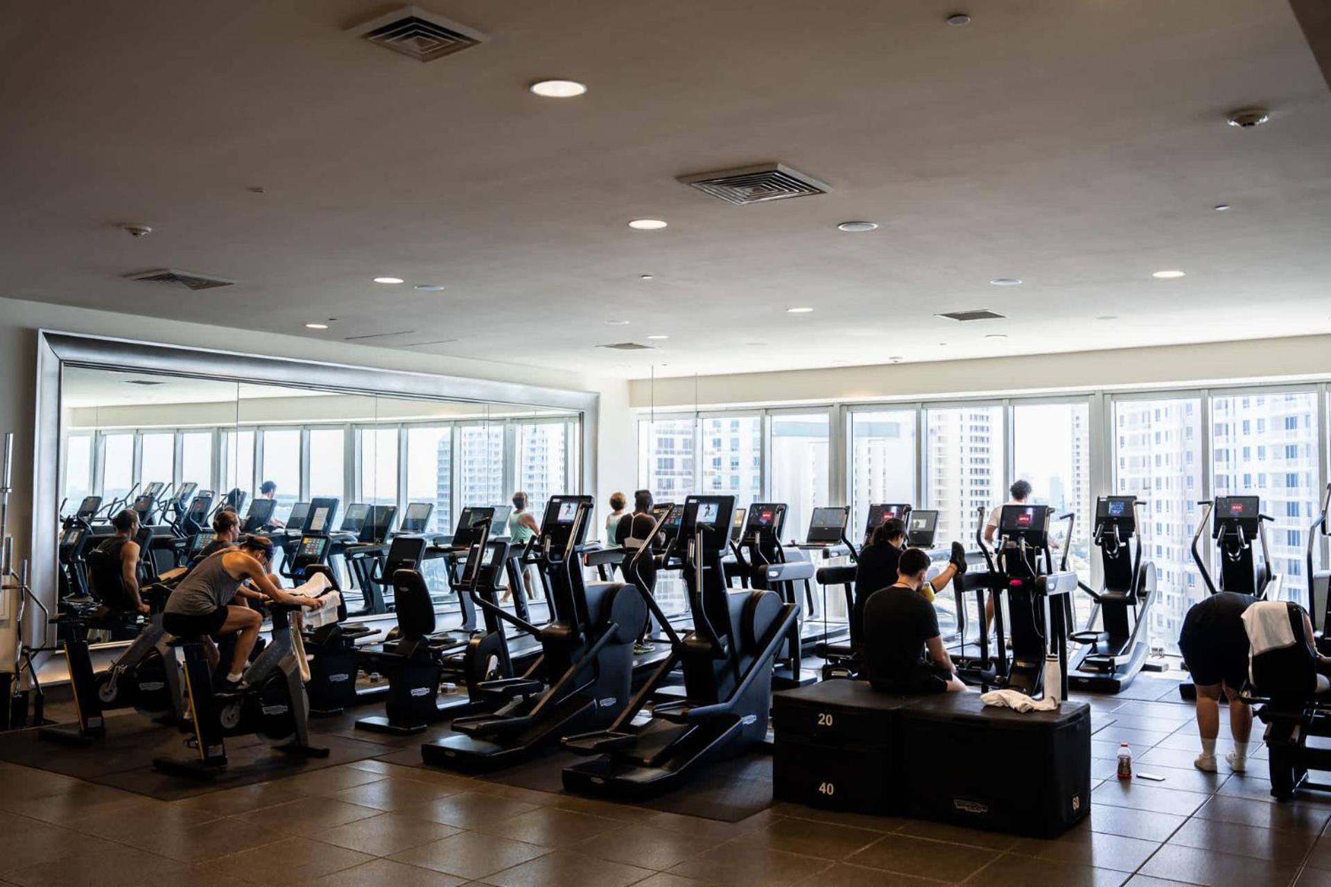 Mvr-brickell Oasis W & Pool * Miami