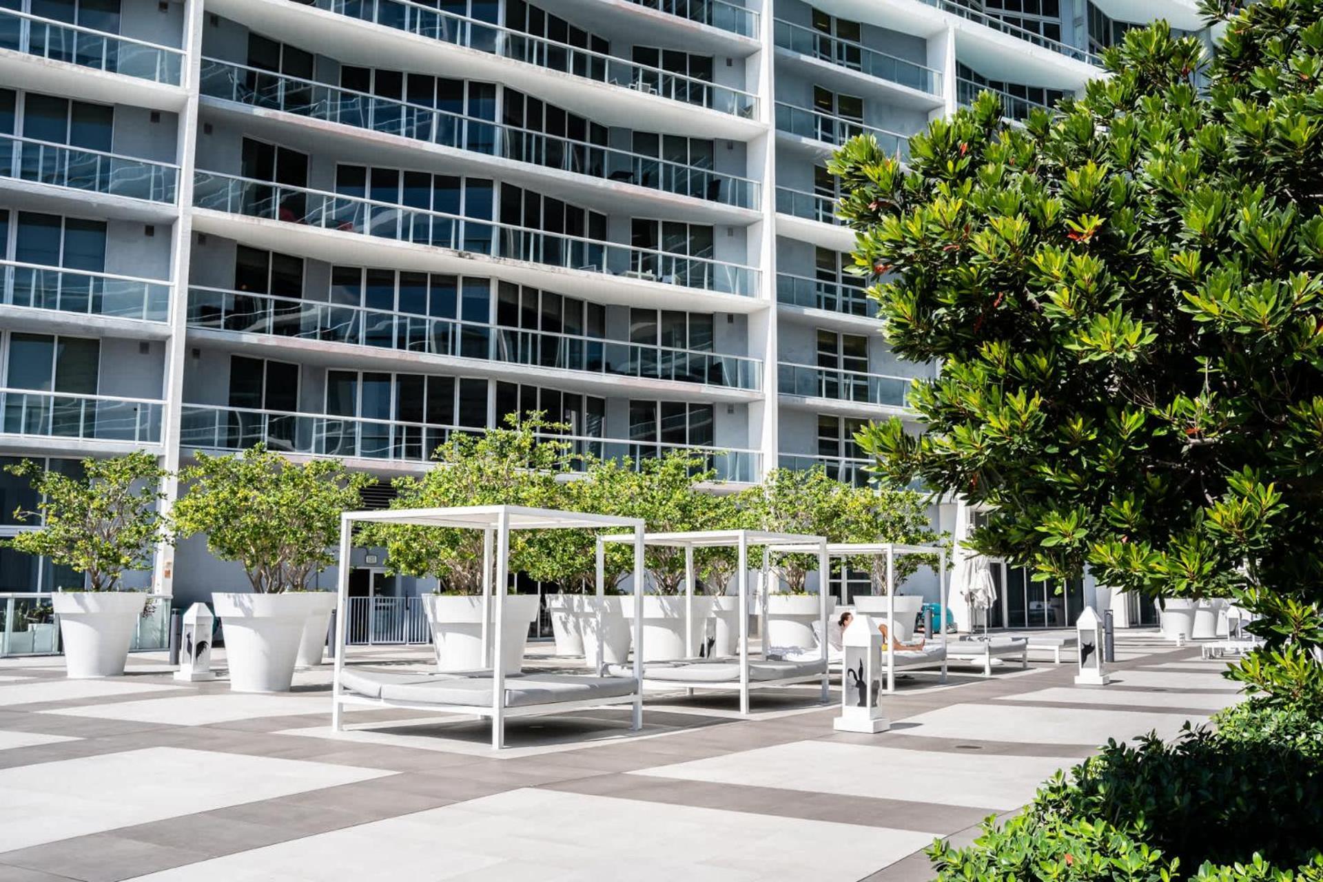 Mvr-brickell Oasis W & Pool Apartment *